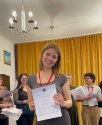 VII Starptautiskajā mūzikas olimpiādē Loretai Lazdiņai Bronzas diploms!